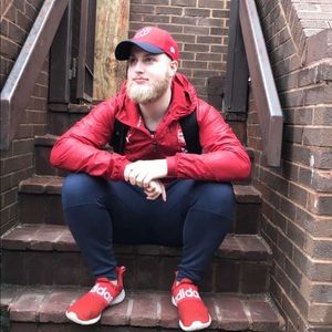 Meet your Posher, Ethan